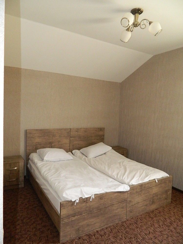 Uptown Boutique Kazbegi Hotel ภายนอก รูปภาพ
