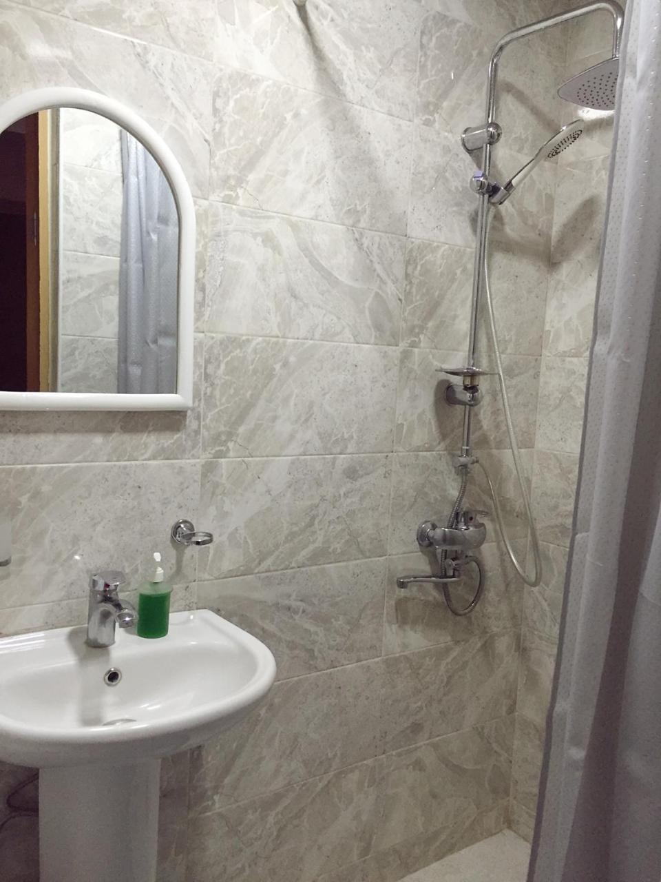 Uptown Boutique Kazbegi Hotel ภายนอก รูปภาพ