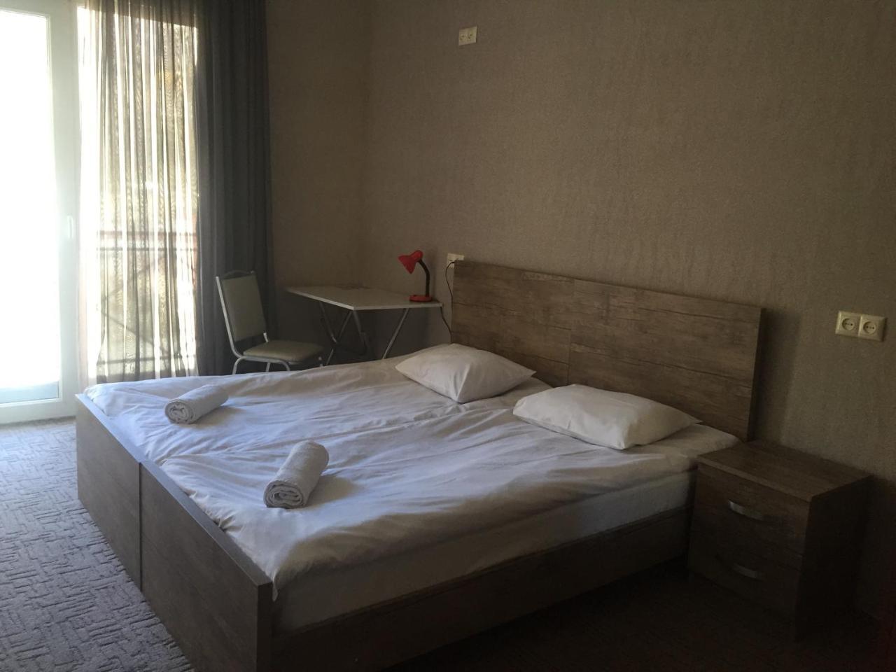 Uptown Boutique Kazbegi Hotel ภายนอก รูปภาพ