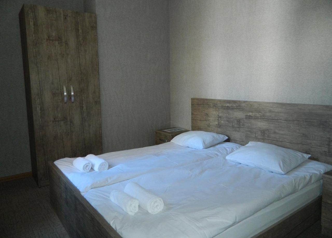 Uptown Boutique Kazbegi Hotel ภายนอก รูปภาพ